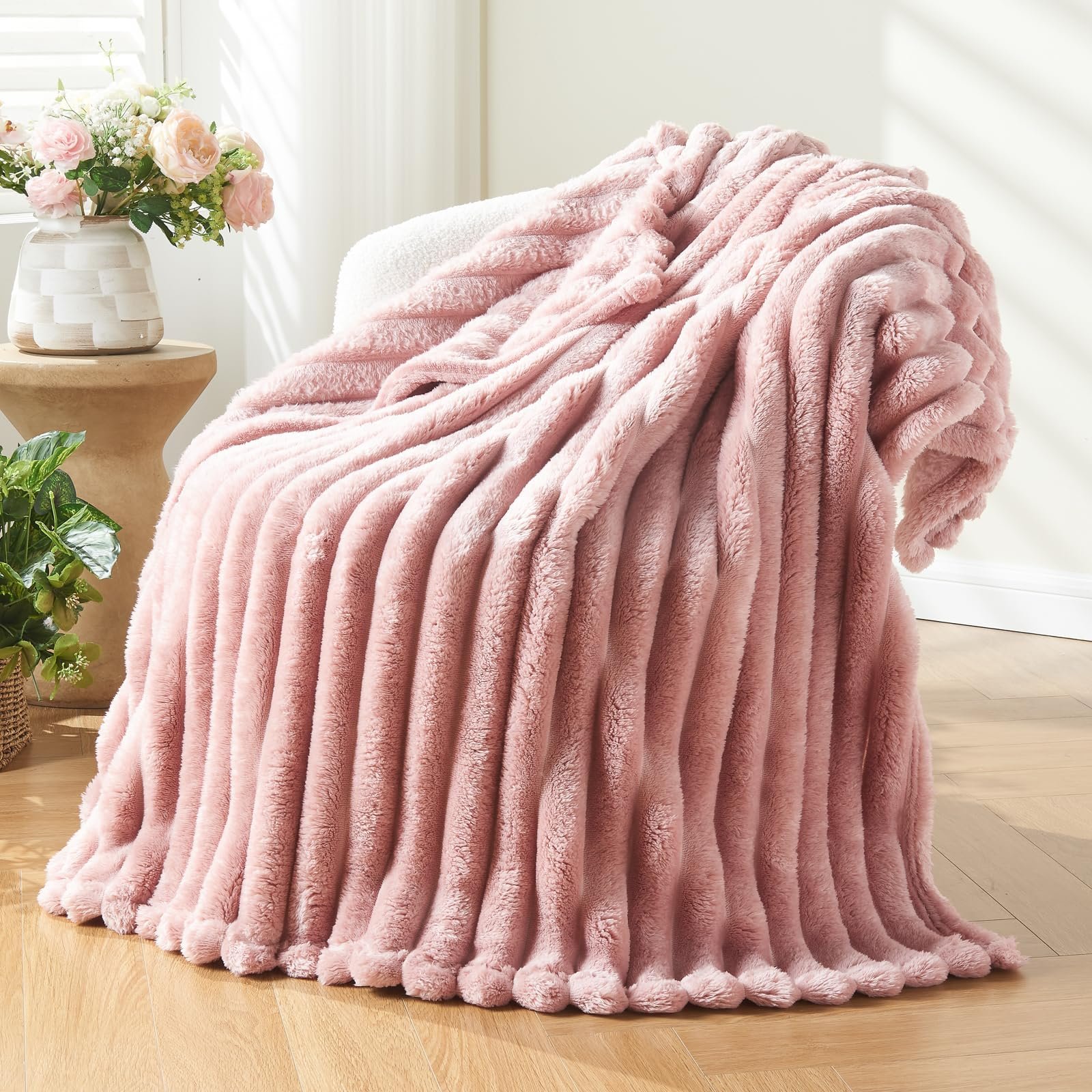 premium velvel pink blanket